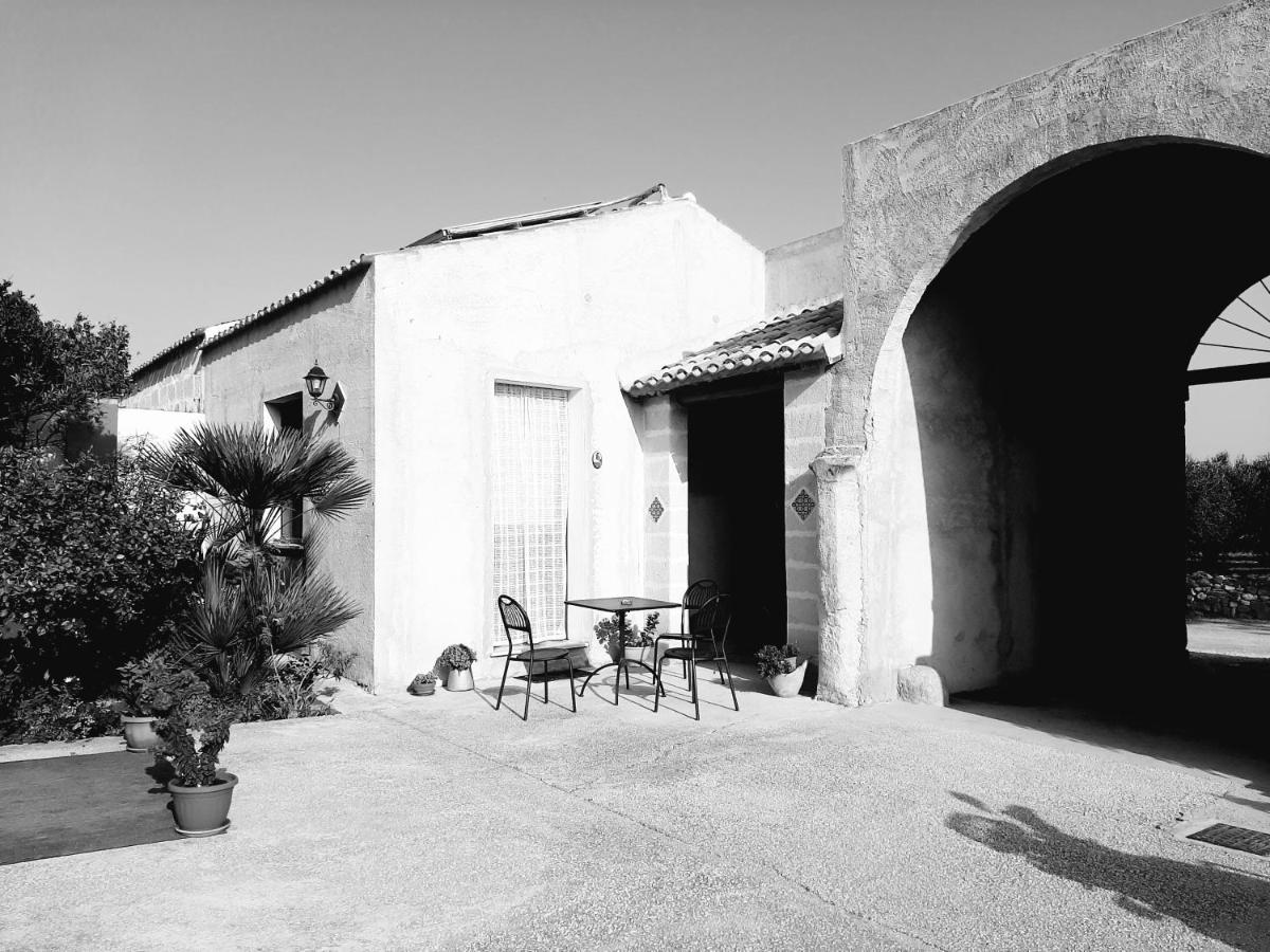 Baglio Bellavista Bed & Breakfast Torre Nubia Exterior photo
