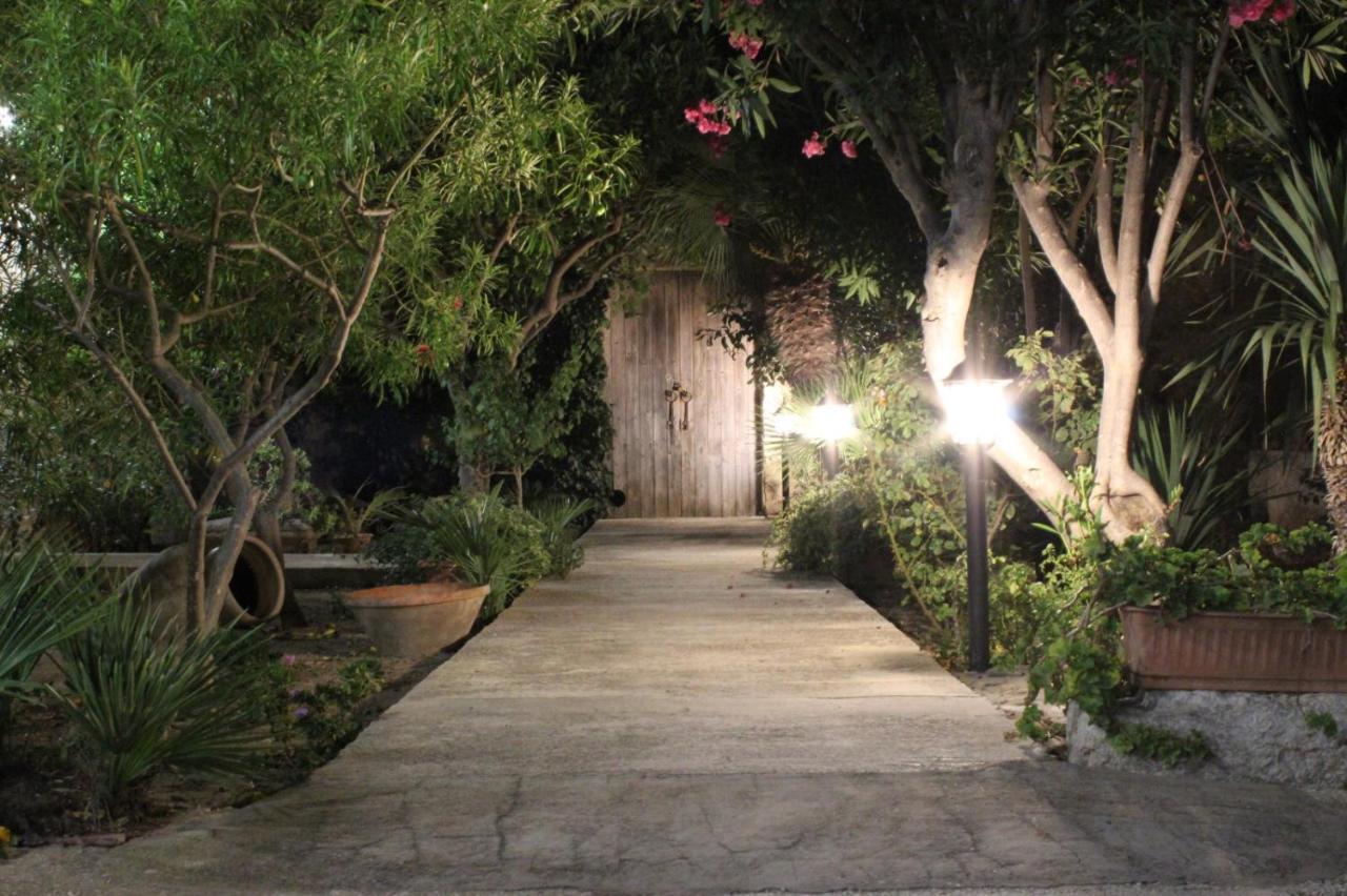 Baglio Bellavista Bed & Breakfast Torre Nubia Exterior photo
